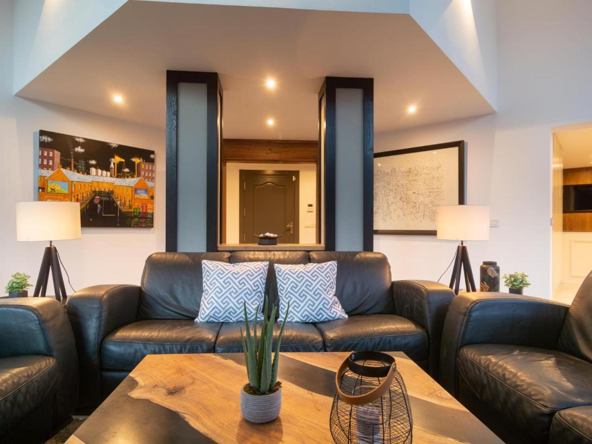 Vakantiehuis In Chapas Playa With Private Heated Pool Marbella