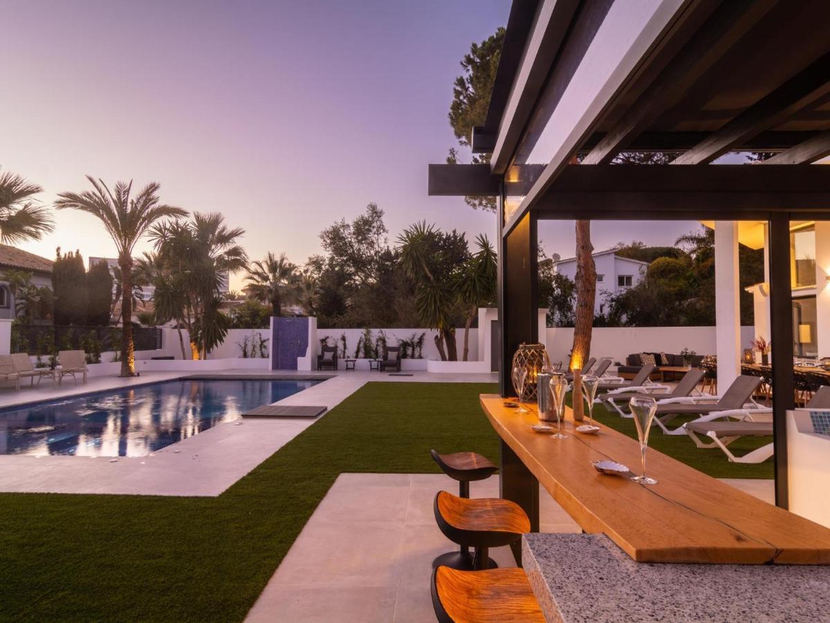 In Chapas Playa With Private Heated Pool Vakantiehuis Marbella