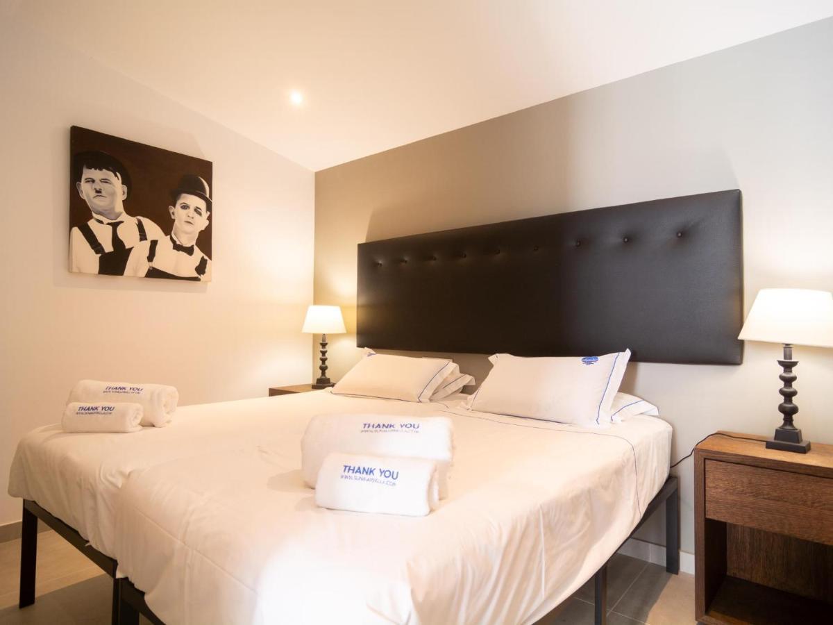 In Chapas Playa With Private Heated Pool Vakantiehuis Marbella